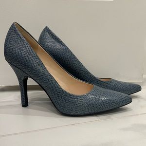 Nine West Blue Pumps
